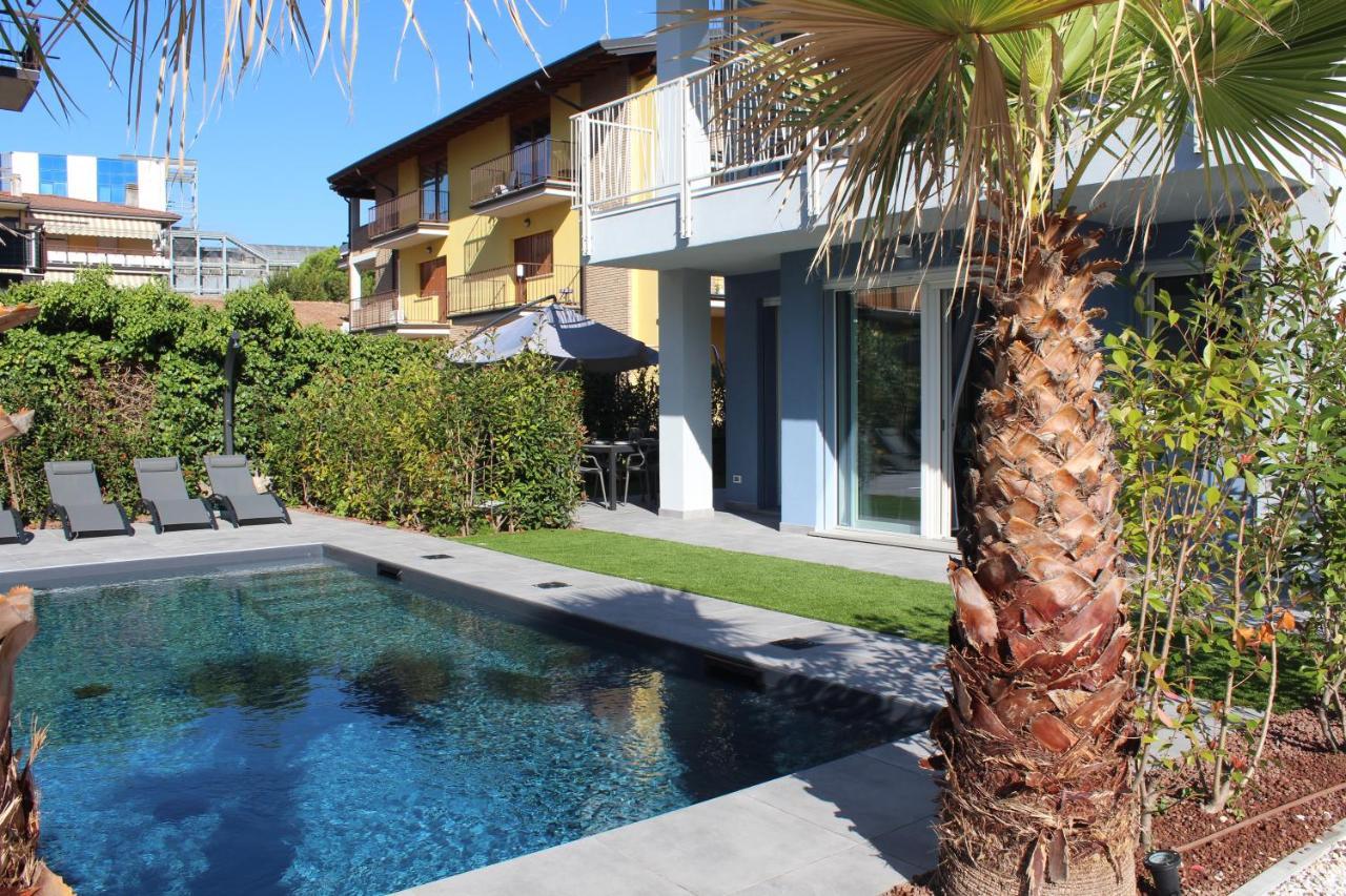 Villa Karolina Desenzano del Garda Extérieur photo