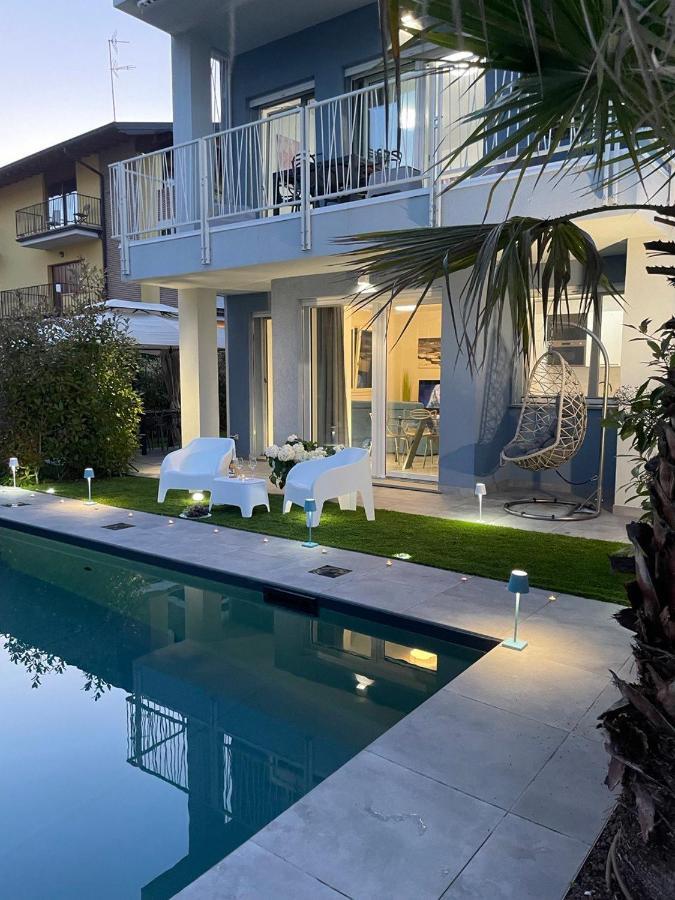 Villa Karolina Desenzano del Garda Extérieur photo