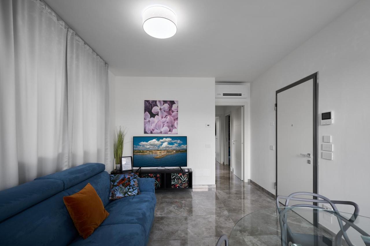 Villa Karolina Desenzano del Garda Extérieur photo