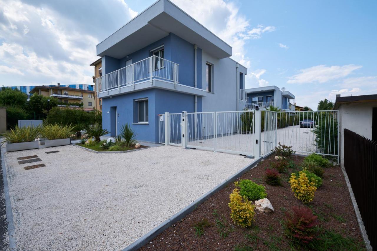 Villa Karolina Desenzano del Garda Extérieur photo